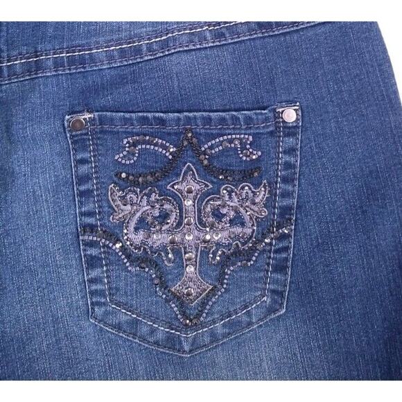 Lane Bryant Jeans Size 20 with Embellished Back Pockets - Picture 4 of 11